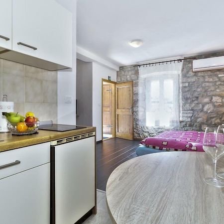 Apartmani Anna Umag Exterior foto