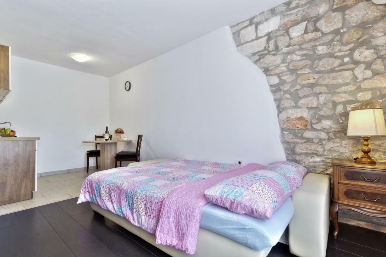 Apartmani Anna Umag Exterior foto