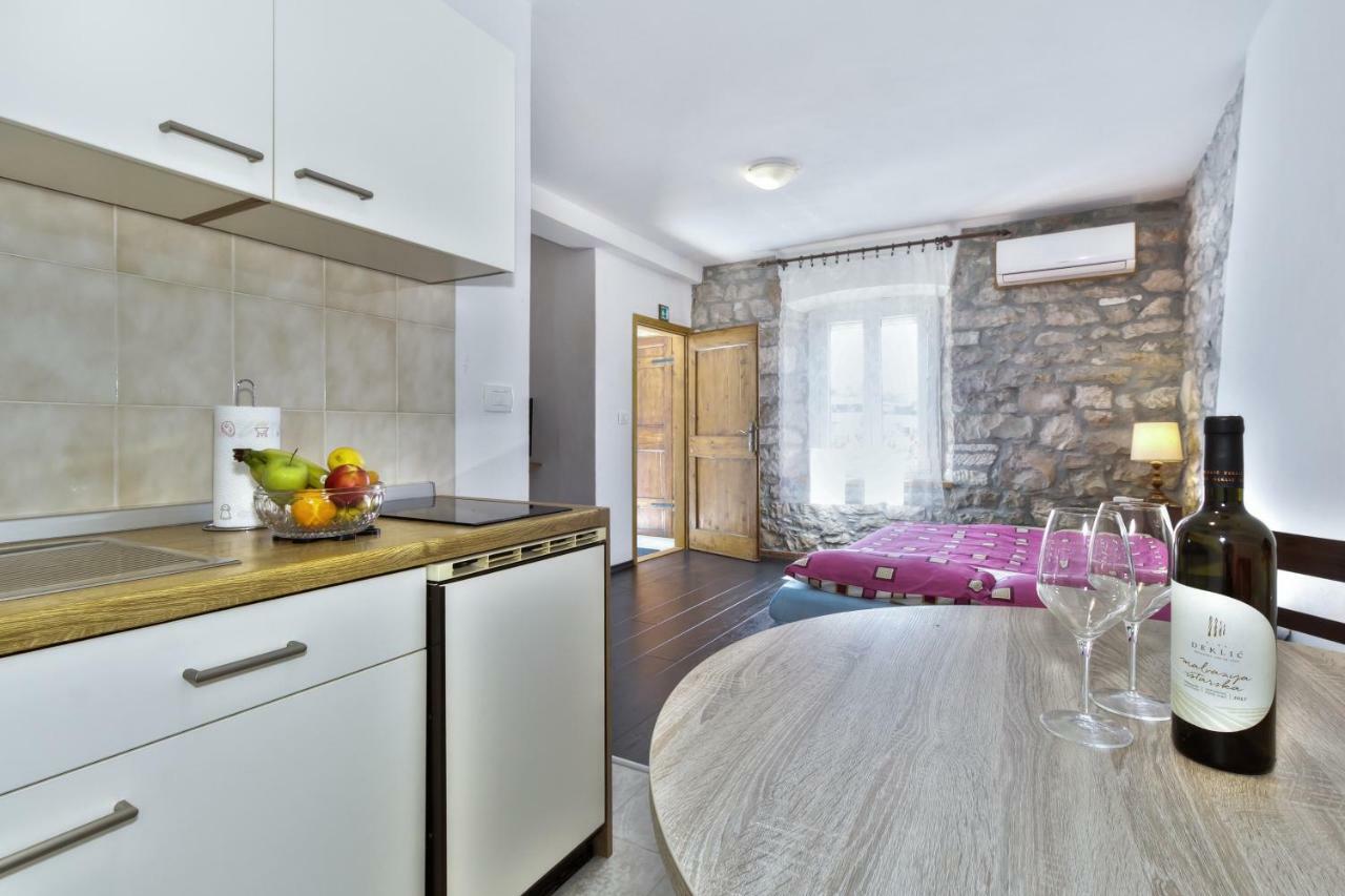 Apartmani Anna Umag Exterior foto